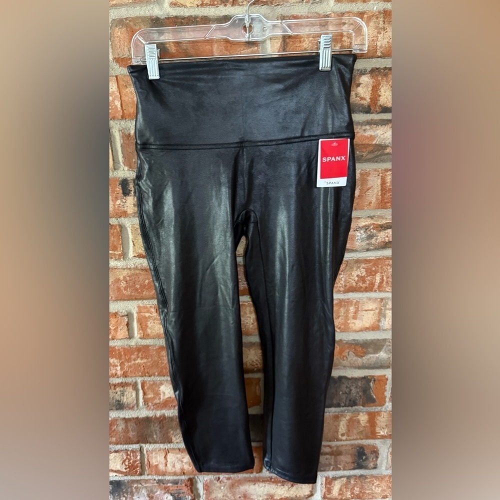 SPANX faux leather cropped 19” inseam Black Leggings - Picture 2 of 9